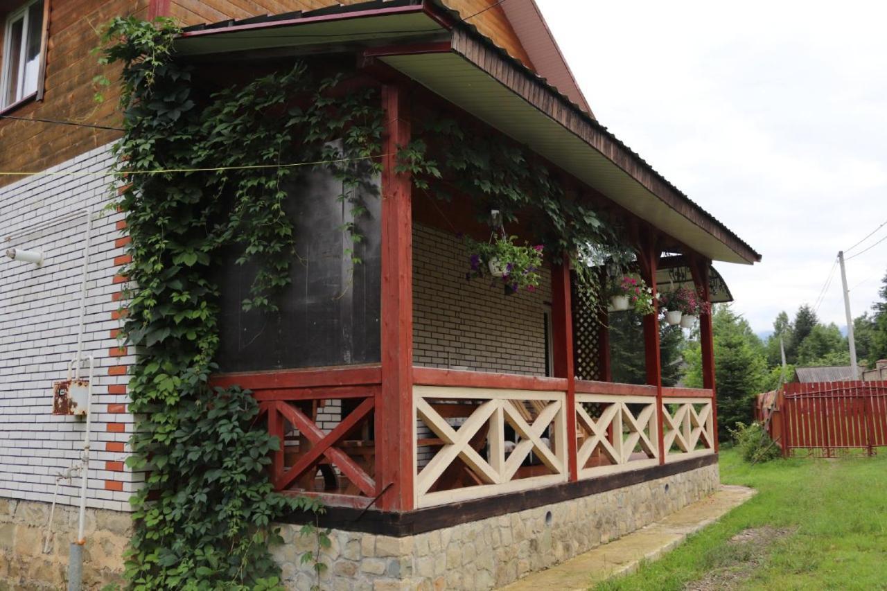 Садыба Полыцька Villa Guta Exterior photo