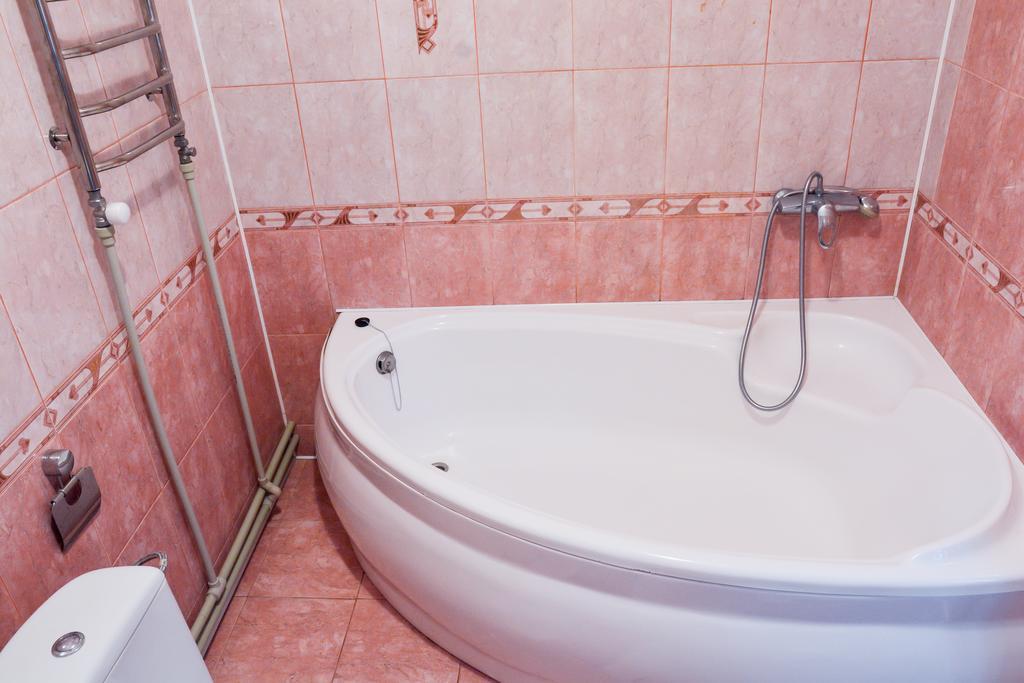 Садыба Полыцька Villa Guta Exterior photo
